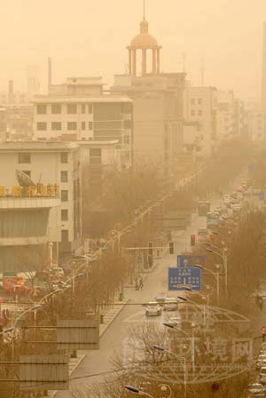 空氣污染與黃沙飛舞的中國